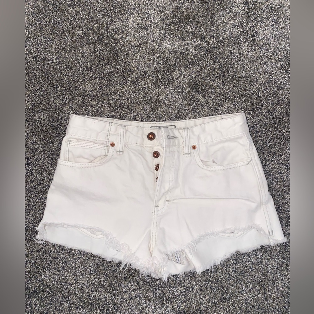 Free people white Jean shorts!